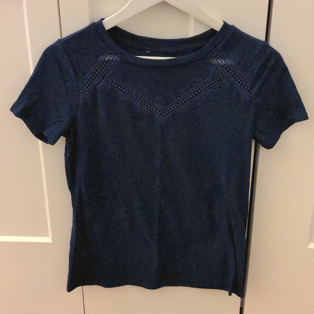 Embroidered cutout t-shirt navy blue relaxed tee